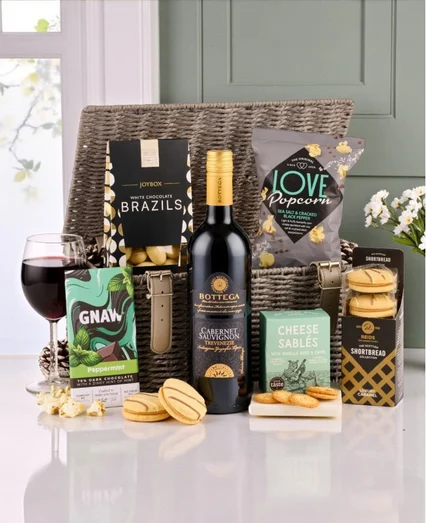 natural-elegance-gift-basket-generic1-651x800